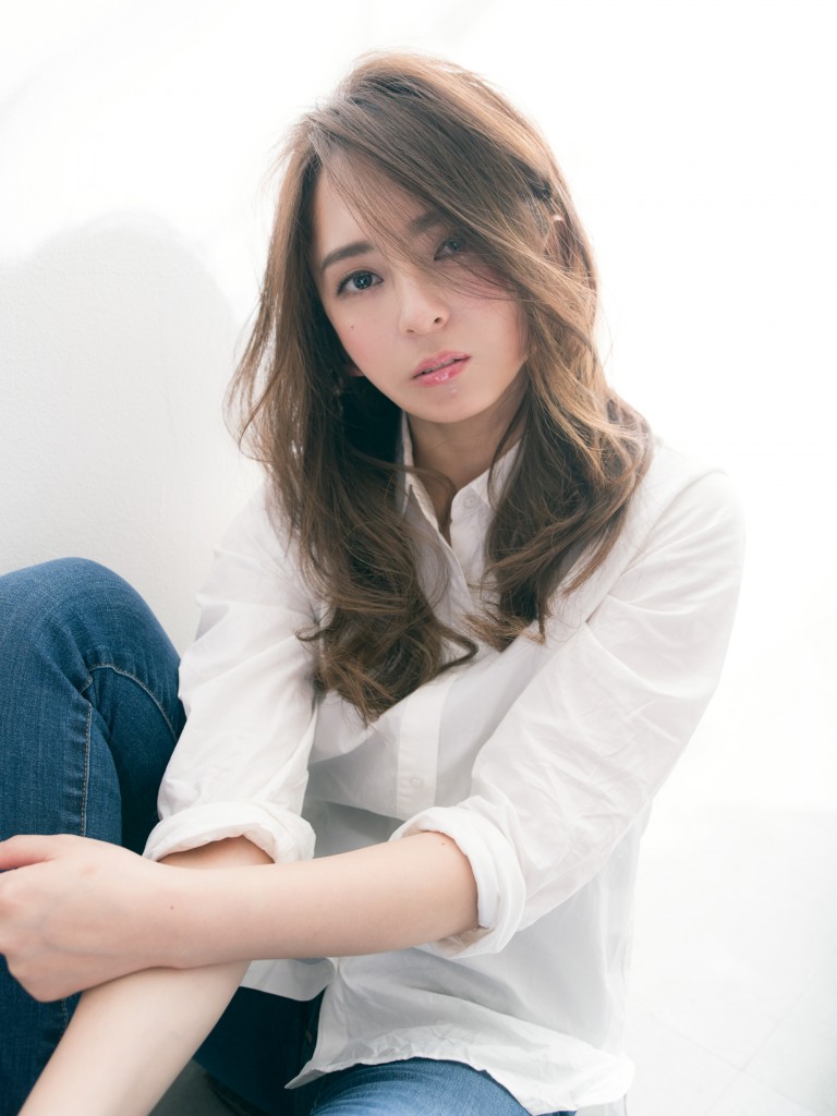 前髪長めセミロング〜ロング