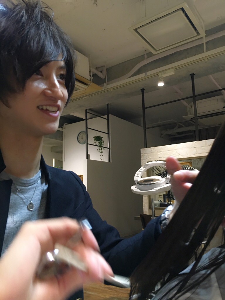 マットグレージュカラーブリーチなしとは暗め青木大地