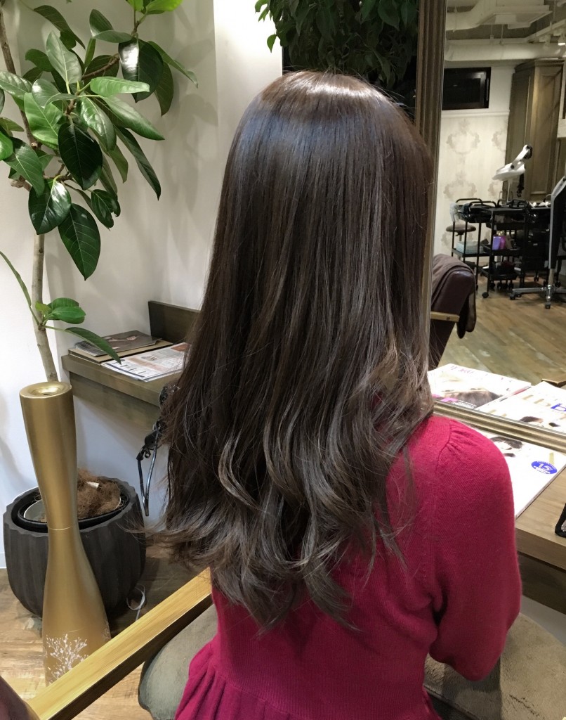 色持ちの良い髪色カラーグレージュアッシュ色持ち良くする