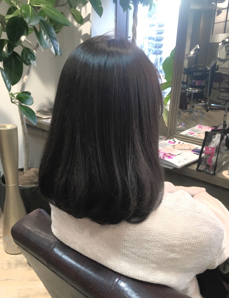 池袋美容室ヘアドネーションラベージュカラーボブ