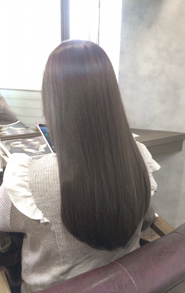 マットアッシュグレージュカラー池袋美容室髪色ヘアカラー