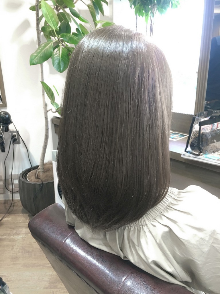 アッシュグレーブリーチ無しグラデーションイルミナカラー池袋美容室