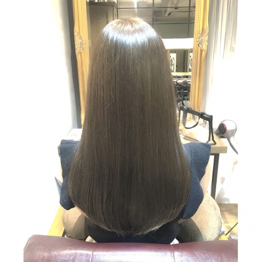 アッシュグレーブリーチ無しグラデーションイルミナカラー池袋美容室