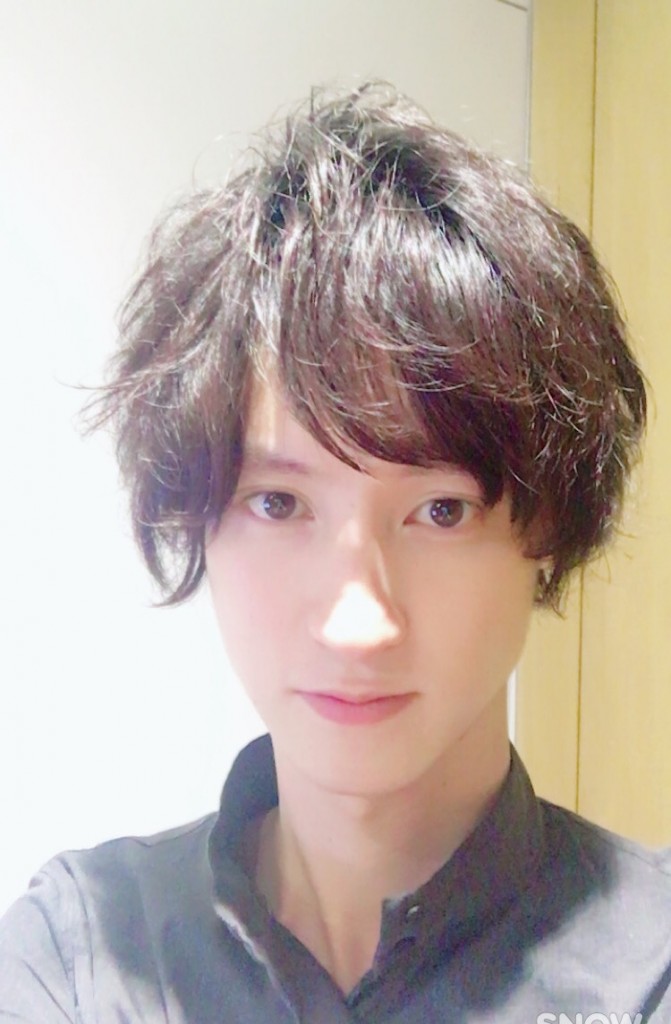 青木大地美容師池袋美容室人気