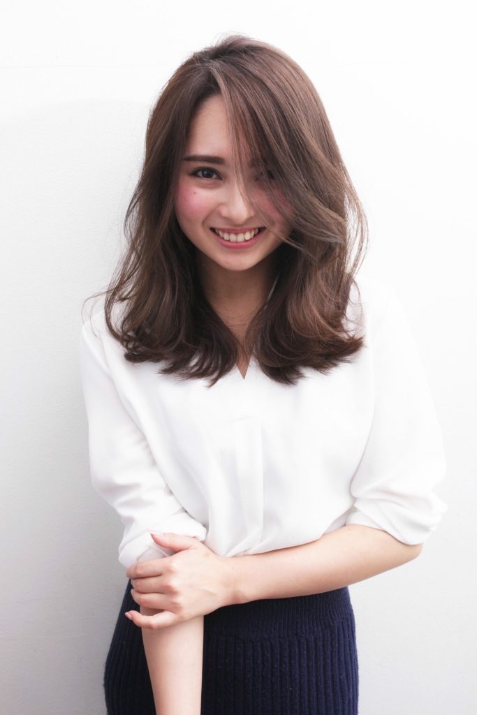 夏髪型ヘアスタイル涼しい人気透明感