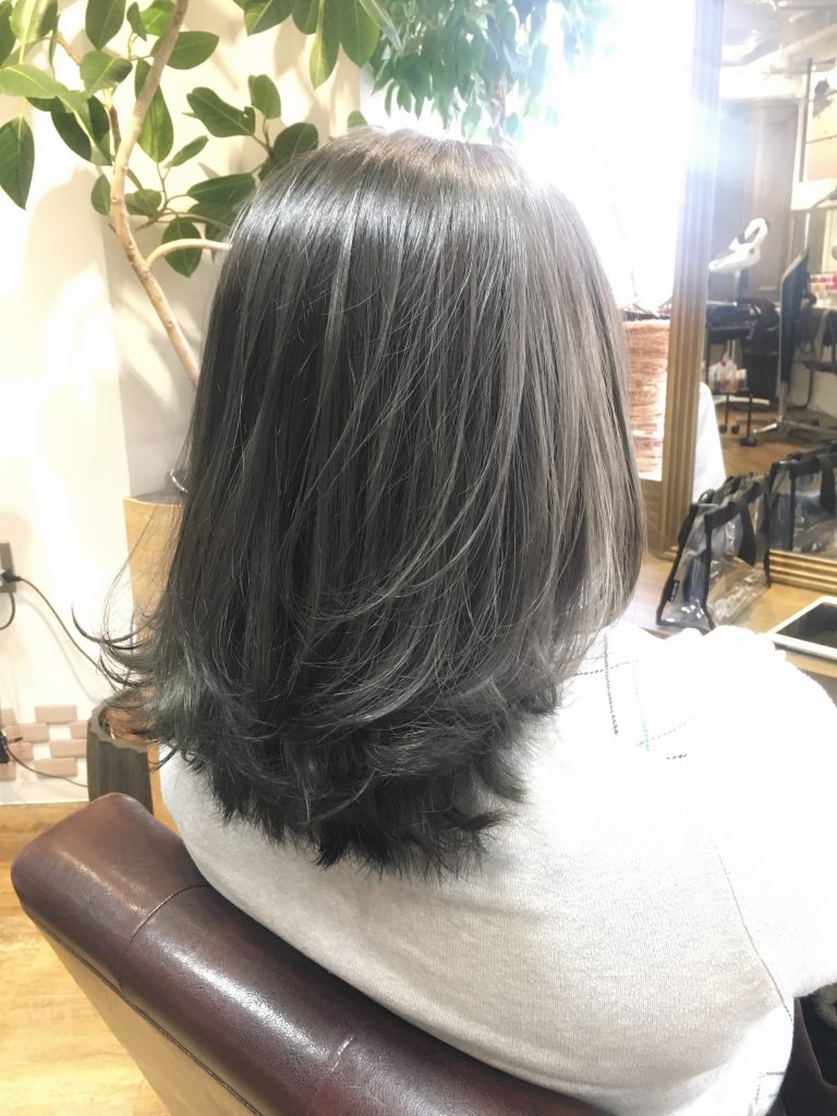 赤み消し赤みが強い髪色カラーオレンジマットグレージュ