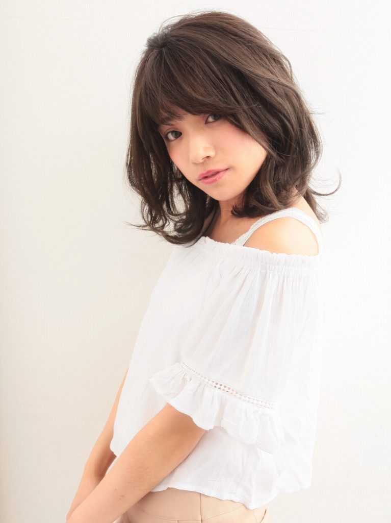 夏髪型ヘアスタイル涼しい人気透明感